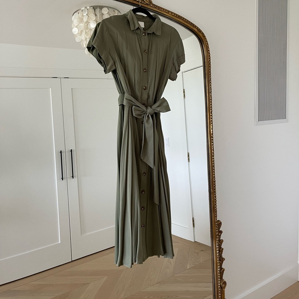 H&M Green Button Down Midi Dress